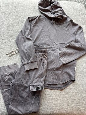 Surfside co gray acid wash set